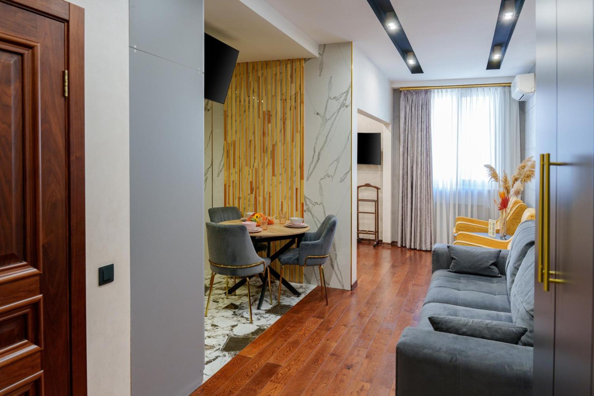 Arch Apart Hotel Ereván Habitación foto